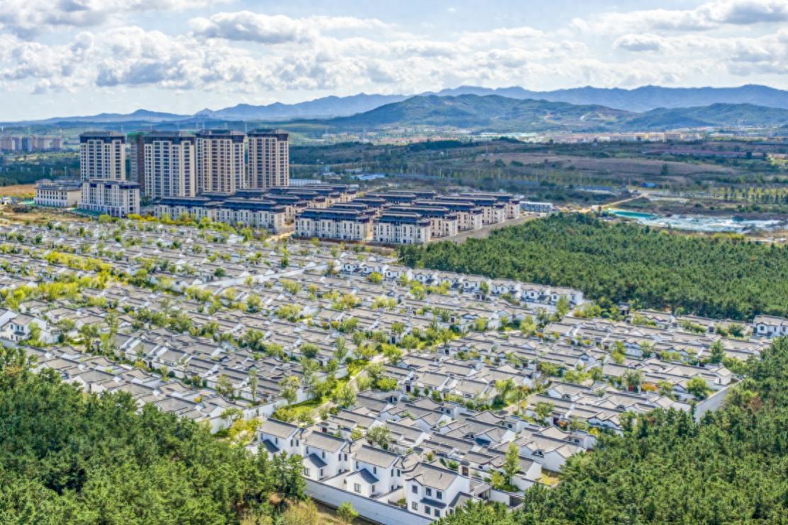 城投聽海林居社群啟幕，開啟業(yè)主多彩生活新篇！